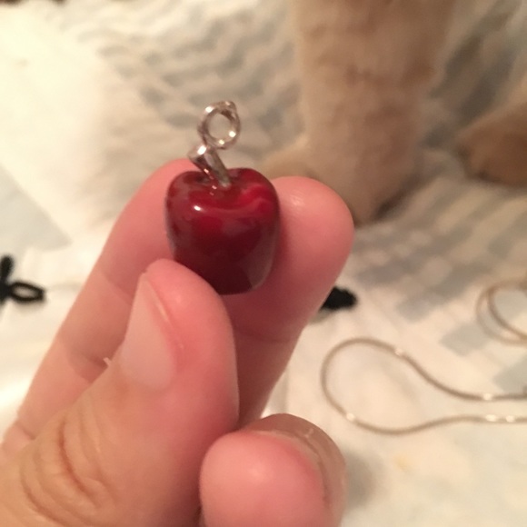 Apple charm - Picture 1 of 2